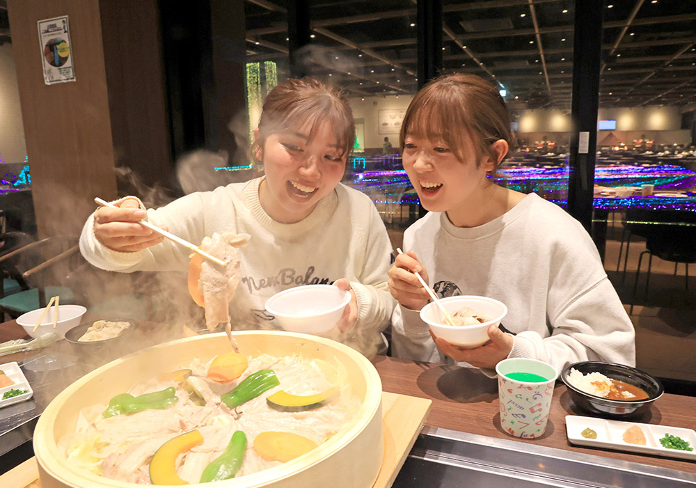 名水もち豚せいろ蒸し or ジンギスカン 食べ放題