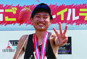 3位 1064 鈴木 陸　1:18:53